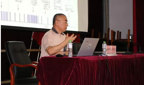 李晓东受邀为珠海市公安局禁毒宣讲团成员开展禁毒讲座
